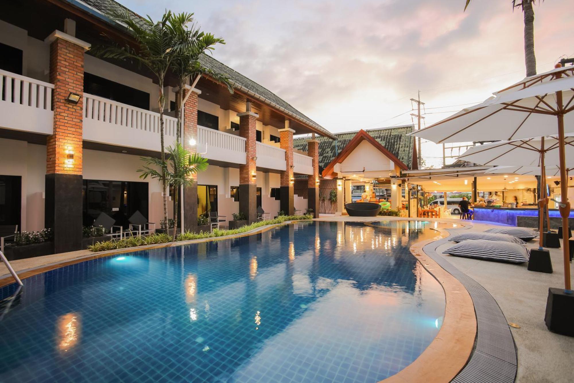 Etk Patong Resort Εξωτερικό φωτογραφία